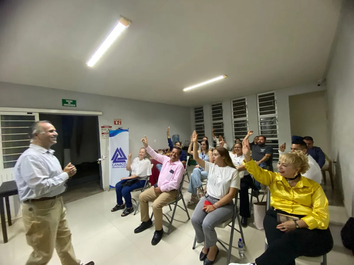 Cada año, la Cámara de Comercio de Autlán celebra su Asamblea General, donde se presentan los informes de actividades y financieros, y se elige a quien representará a nuestra institución